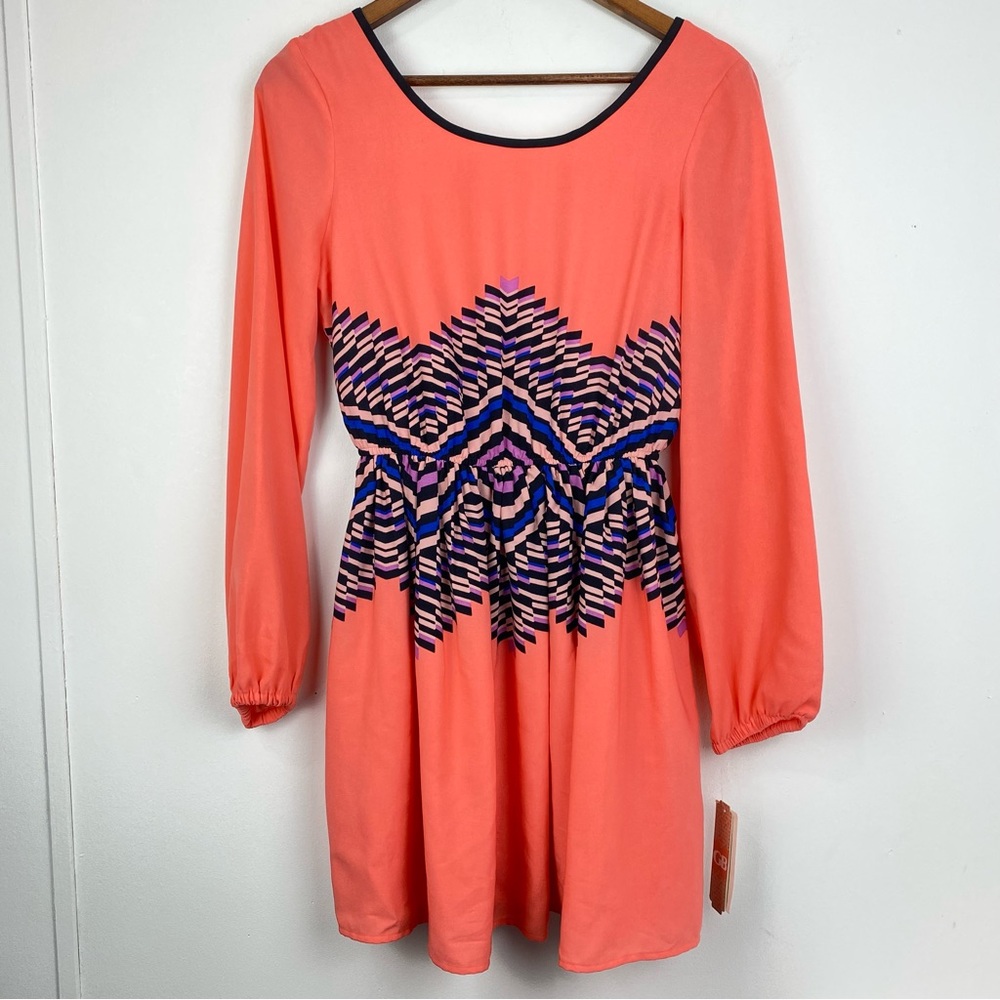Gianni Bini Sz Medium Women’s Salmon Multicolor Geometric Long Sleeve Dress
